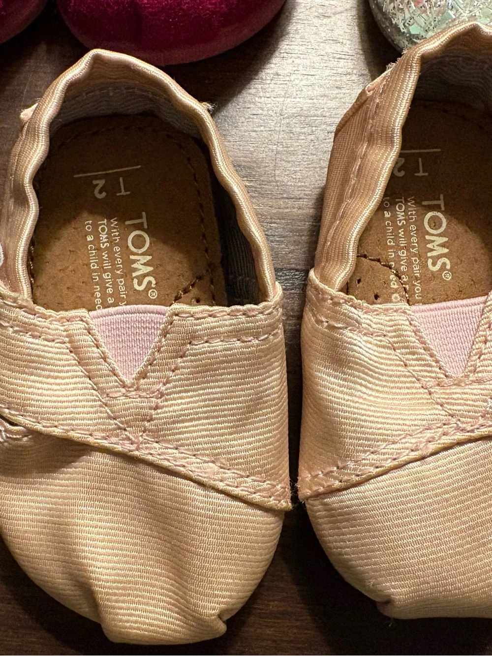 Toms two pairs